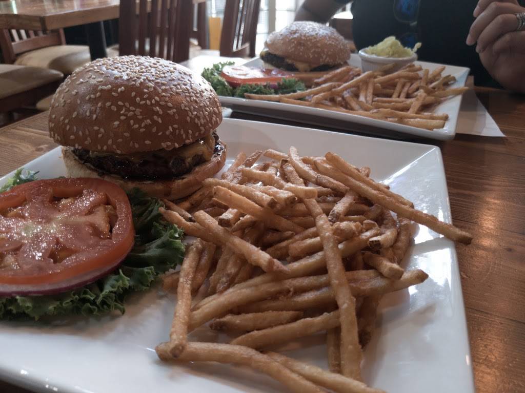 Quick Silver Grill | restaurant | 239 Commercial St, Nevada City, CA 95959, USA | 5302647735 OR +1 530-264-7735