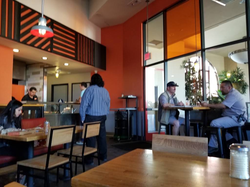 Blaze Pizza | meal takeaway | 1091 Newport Center Dr, Newport Beach, CA 92660, USA | 9496122749 OR +1 949-612-2749