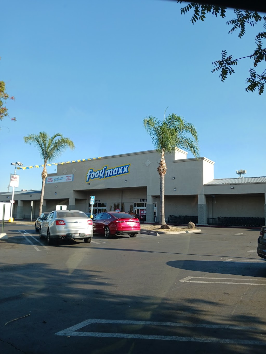 FoodMaxx | meal delivery | 2020 W Briggsmore Ave, Modesto, CA 95350, USA | 2095309677 OR +1 209-530-9677