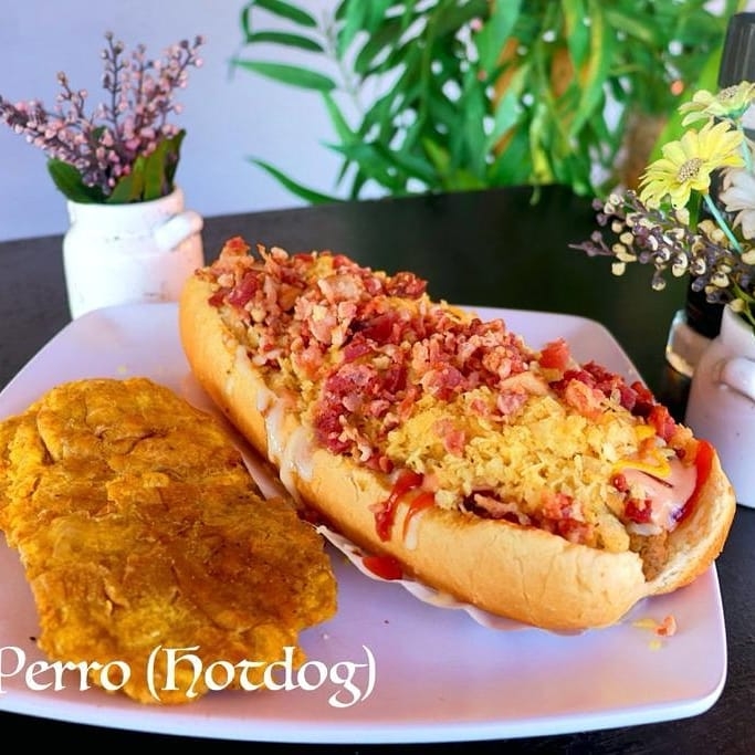 El Rincón LaTino Colombian Restaurant | restaurant | 2010 W Tennessee St, Tallahassee, FL 32304, USA | 8504212378 OR +1 850-421-2378