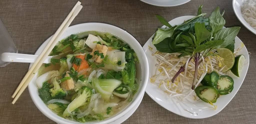 PHO 24 | restaurant | 6050 Roswell Rd NE #100, Sandy Springs, GA 30328, USA | 6789499526 OR +1 678-949-9526