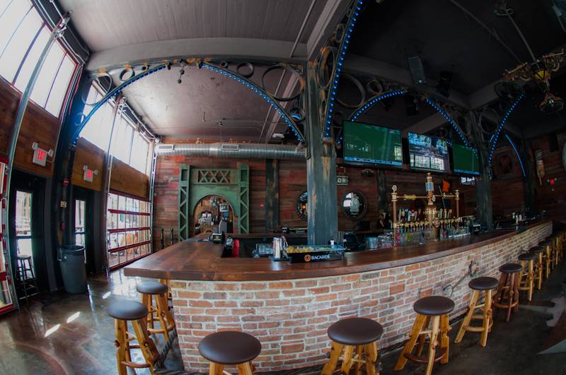 Hooch | restaurant | 25 Wall St suite a, Orlando, FL 32801, USA | 4078499904 OR +1 407-849-9904