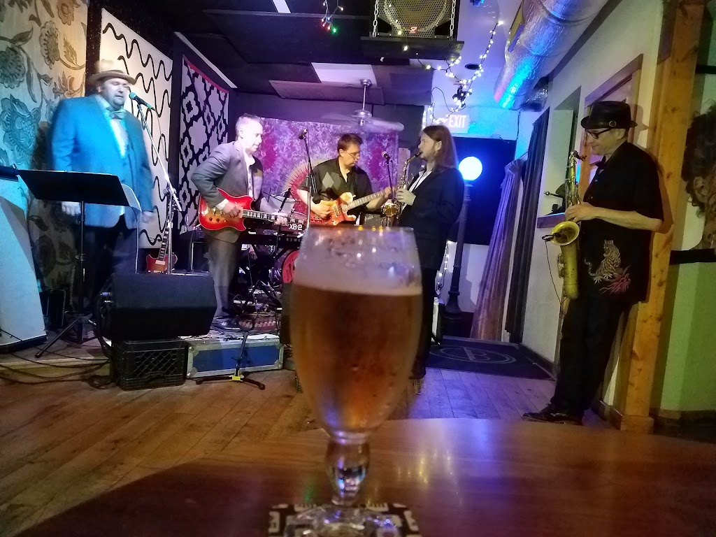 Driftwood | restaurant | 4415 Nicollet Ave, Minneapolis, MN 55419, USA | 6123543402 OR +1 612-354-3402