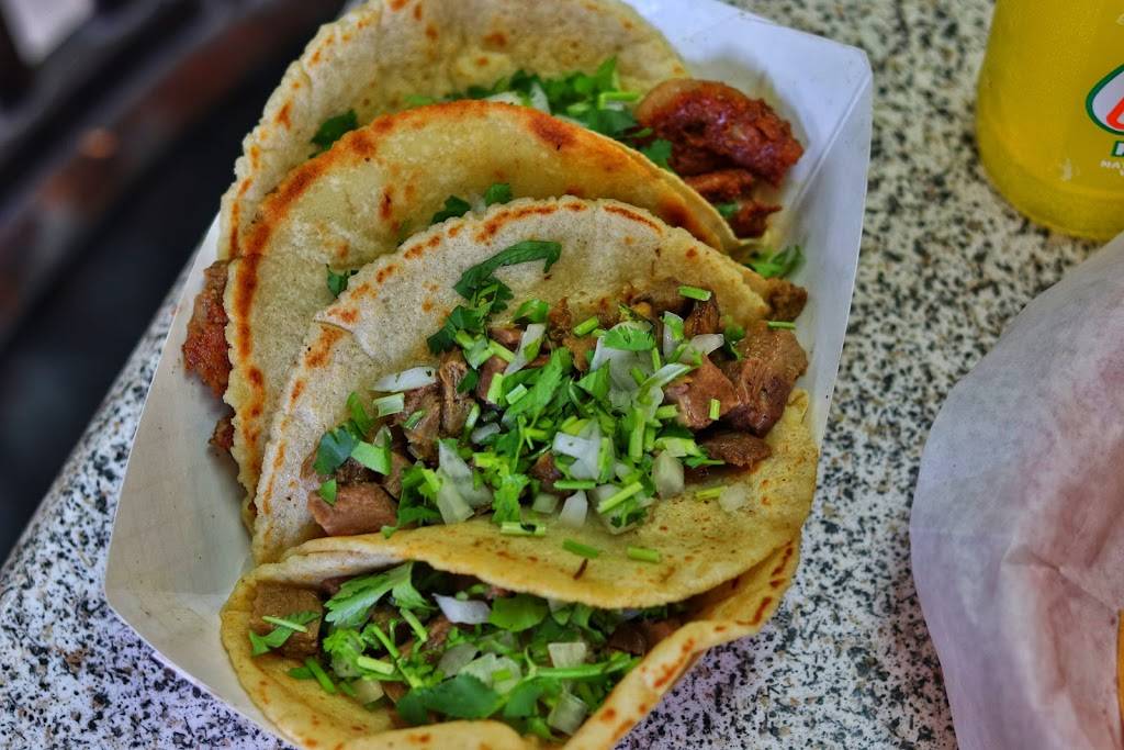 El Rey Taqueria | restaurant | 738 E Bayview Blvd # 5, Norfolk, VA 23503, USA | 7575889222 OR +1 757-588-9222