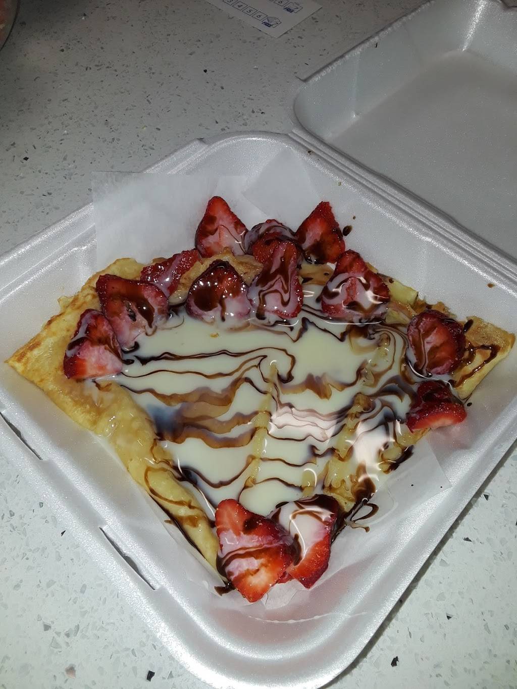 Crepas Le fun Bar | restaurant | 20021 Roscoe Blvd #4, Winnetka, CA 91306, USA | 8182806875 OR +1 818-280-6875