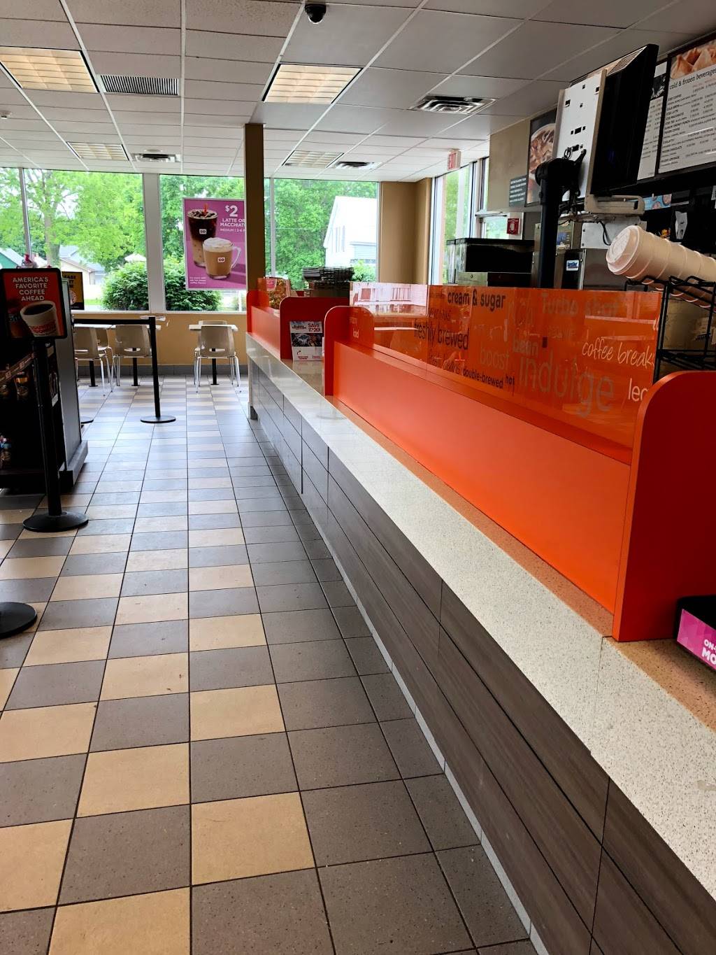 Dunkin | bakery | 237 North St, Bennington, VT 05201, USA | 8024426013 OR +1 802-442-6013