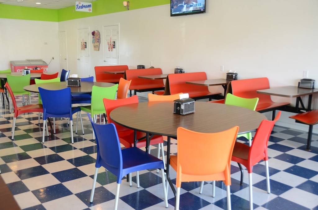 Crazy Daisies | restaurant | 2032 McArthur St, Manchester, TN 37355, USA | 9317237273 OR +1 931-723-7273