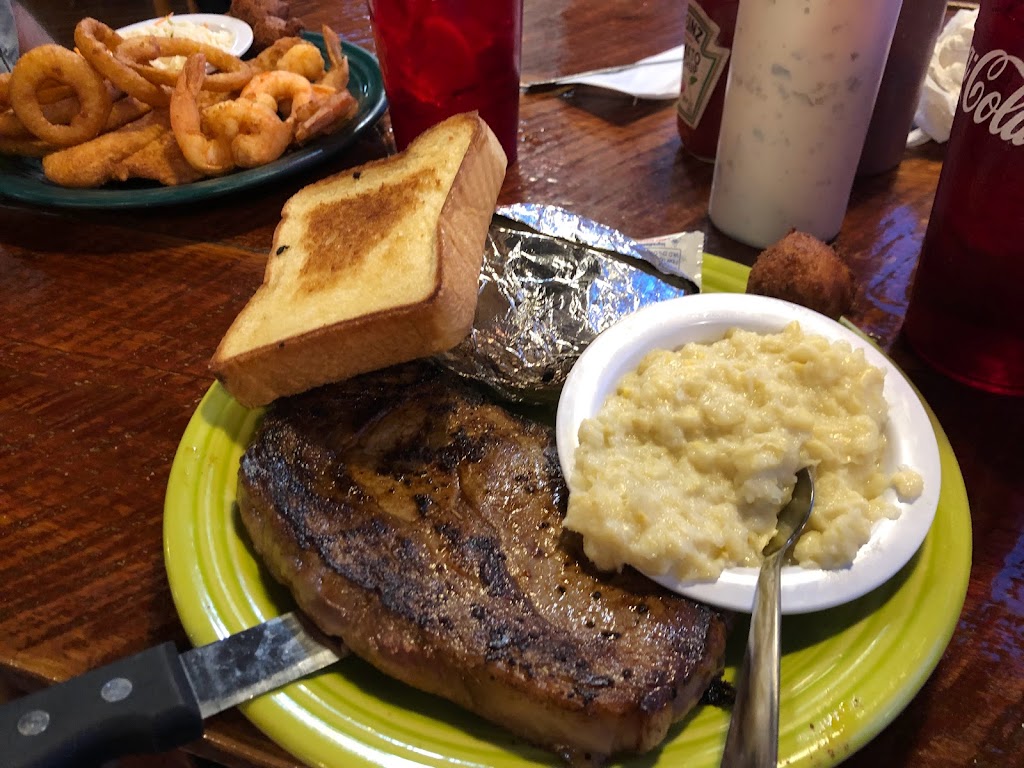 Boon Docks | restaurant | 14854 Bay View Cir, Panama City Beach, FL 32413, USA | 8502300005 OR +1 850-230-0005