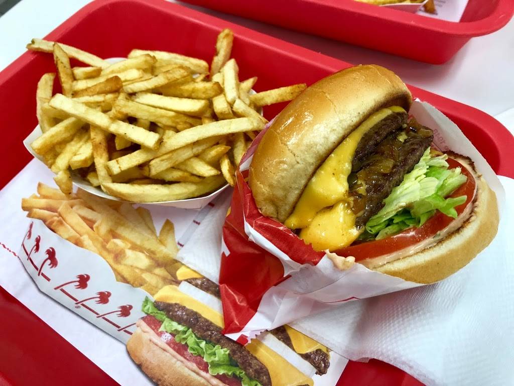 In-N-Out Burger | restaurant | 2835 W University Dr, Denton, TX 76201, USA | 8007861000 OR +1 800-786-1000