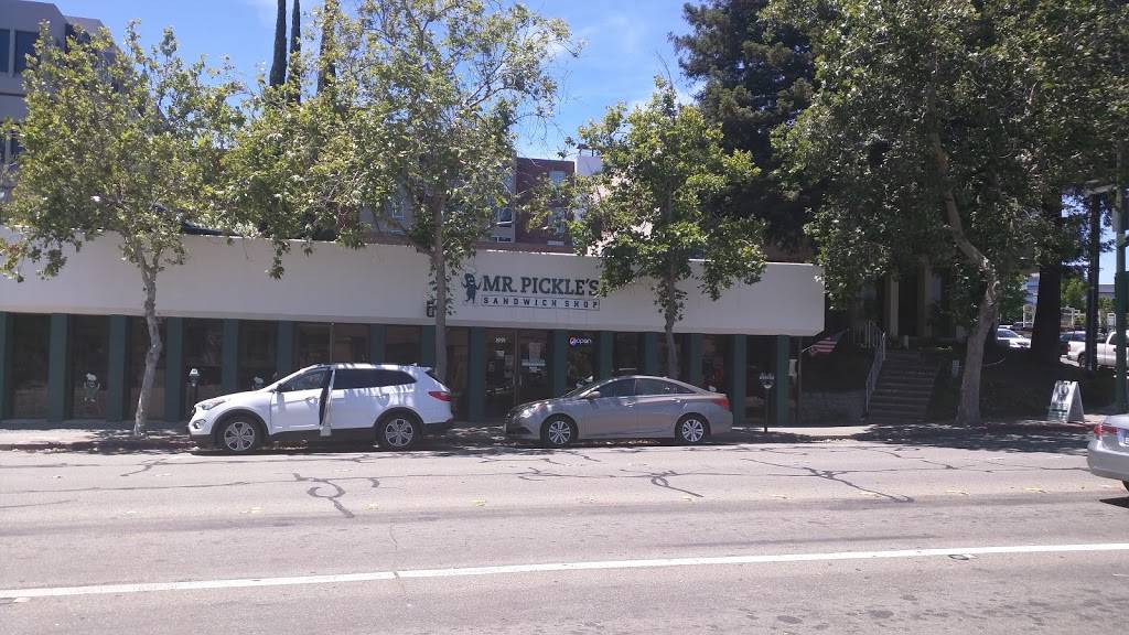 Mr. Pickles Sandwich Shop | meal takeaway | 1991 N Broadway, Walnut Creek, CA 94596, USA | 9252805510 OR +1 925-280-5510