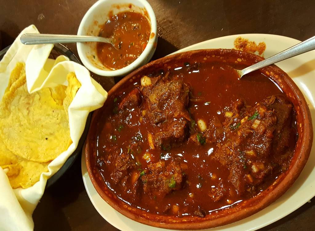 El Tapatio Restaurant | restaurant | 2049 East Cesar E Chavez Avenue, Los Angeles, CA 90033, USA | 3232662931 OR +1 323-266-2931