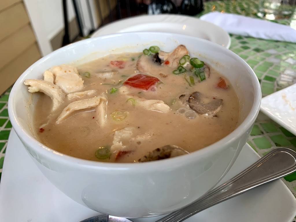 Chill Out Cafe LLC | restaurant | 729 Burdette St, New Orleans, LA 70118, USA | 5048729628 OR +1 504-872-9628