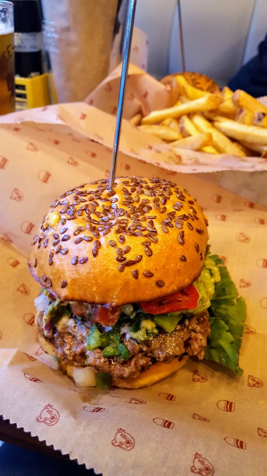 Bareburger | restaurant | 42-38 Bell Blvd, Bayside, NY 11361, USA | 7182792273 OR +1 718-279-2273