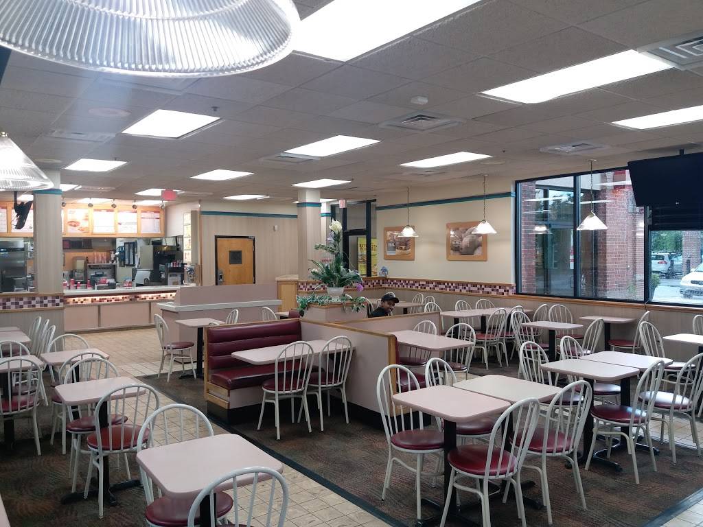 Wendys | restaurant | 7311 Washington Blvd, Elkridge, MD 21075, USA | 4107960842 OR +1 410-796-0842