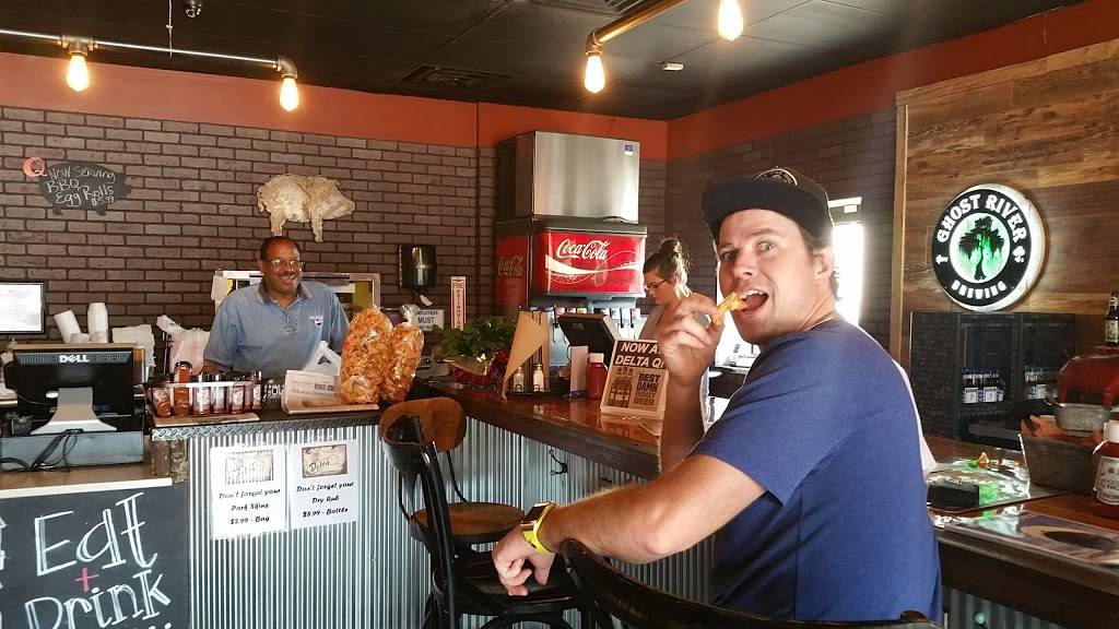 Delta Q | restaurant | 1112 N Washington St, Forrest City, AR 72335, USA | 8706331234 OR +1 870-633-1234