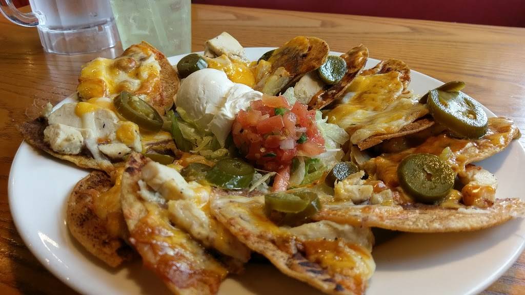 Chilis Grill & Bar | meal takeaway | 1935 S Stemmons Fwy, Lewisville, TX 75067, USA | 9723160932 OR +1 972-316-0932