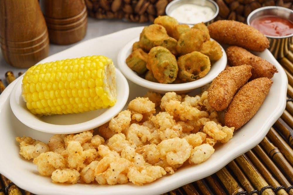 Fantail Restaurant | restaurant | 2060 Downing St, Millbrook, AL 36054, USA | 3342857255 OR +1 334-285-7255