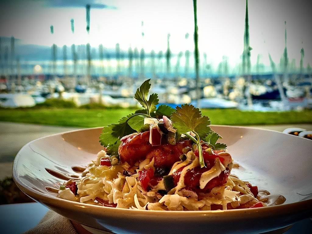 Maggie Bluffs | restaurant | 2601 W Marina Pl, Seattle, WA 98199, USA | 2062838322 OR +1 206-283-8322