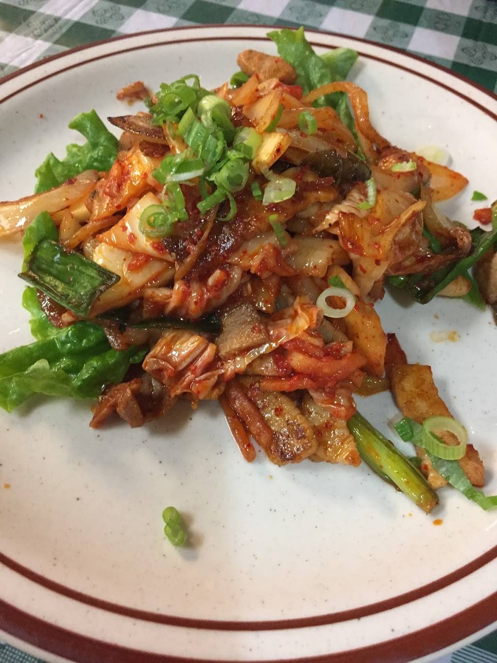 Riki Sushi | restaurant | 42165 W 14 Mile Rd, Novi, MI 48377, USA | 2486693001 OR +1 248-669-3001