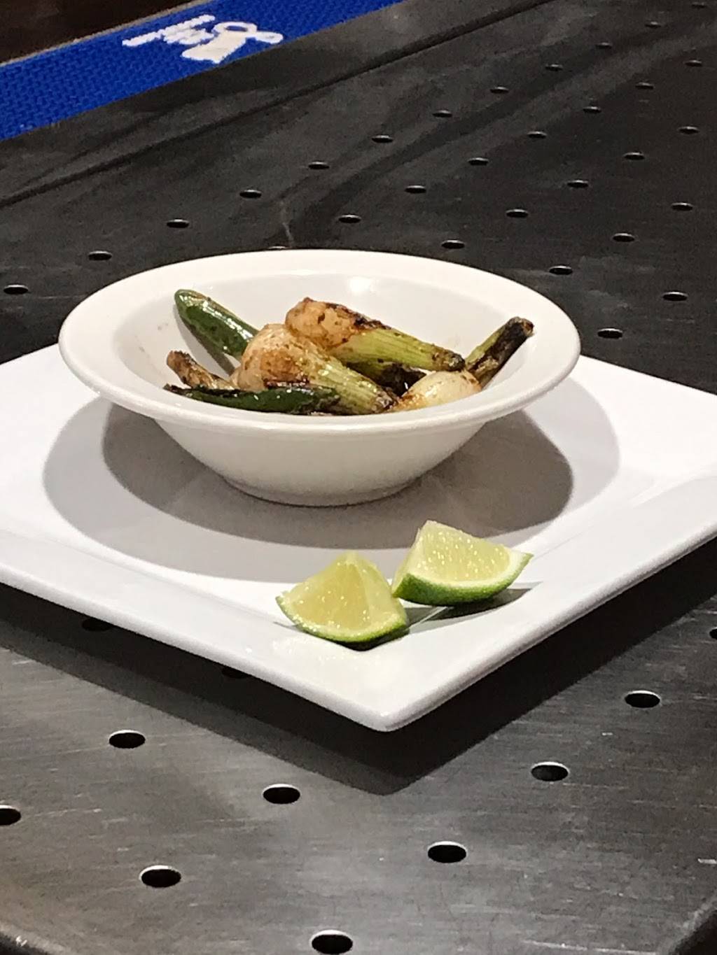 Pig Patas Tacos | restaurant | 445 NE Killingsworth St, Portland, OR 97211, USA | 9712668465 OR +1 971-266-8465