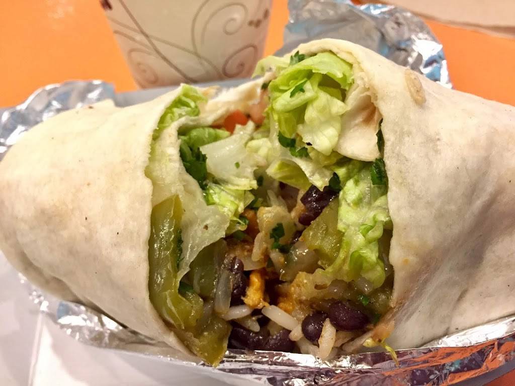 Las Olas Taqueria | restaurant | 1517 Post Rd, Wells, ME 04090, USA | 2072169711 OR +1 207-216-9711