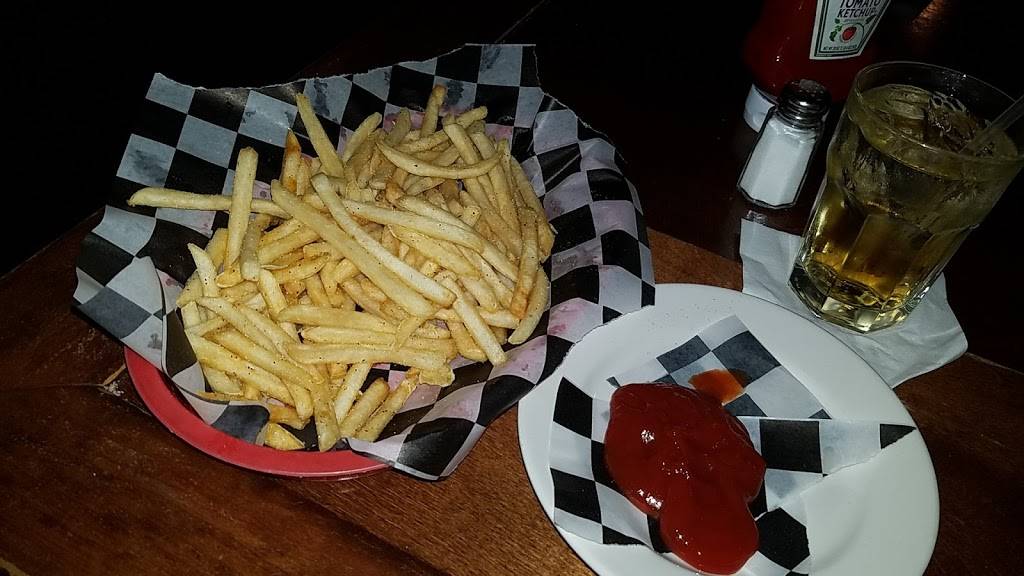 The Stables Downtown Grill | restaurant | 206 N Spring St, Tupelo, MS 38804, USA | 6628401100 OR +1 662-840-1100