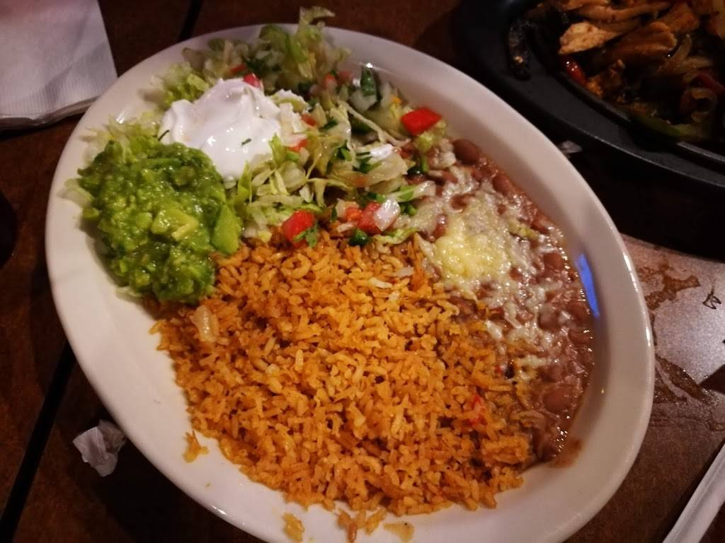 El Tapatio of Park Hills | restaurant | 1428 S St Joe Dr, Park Hills, MO 63601, USA | 5734314171 OR +1 573-431-4171