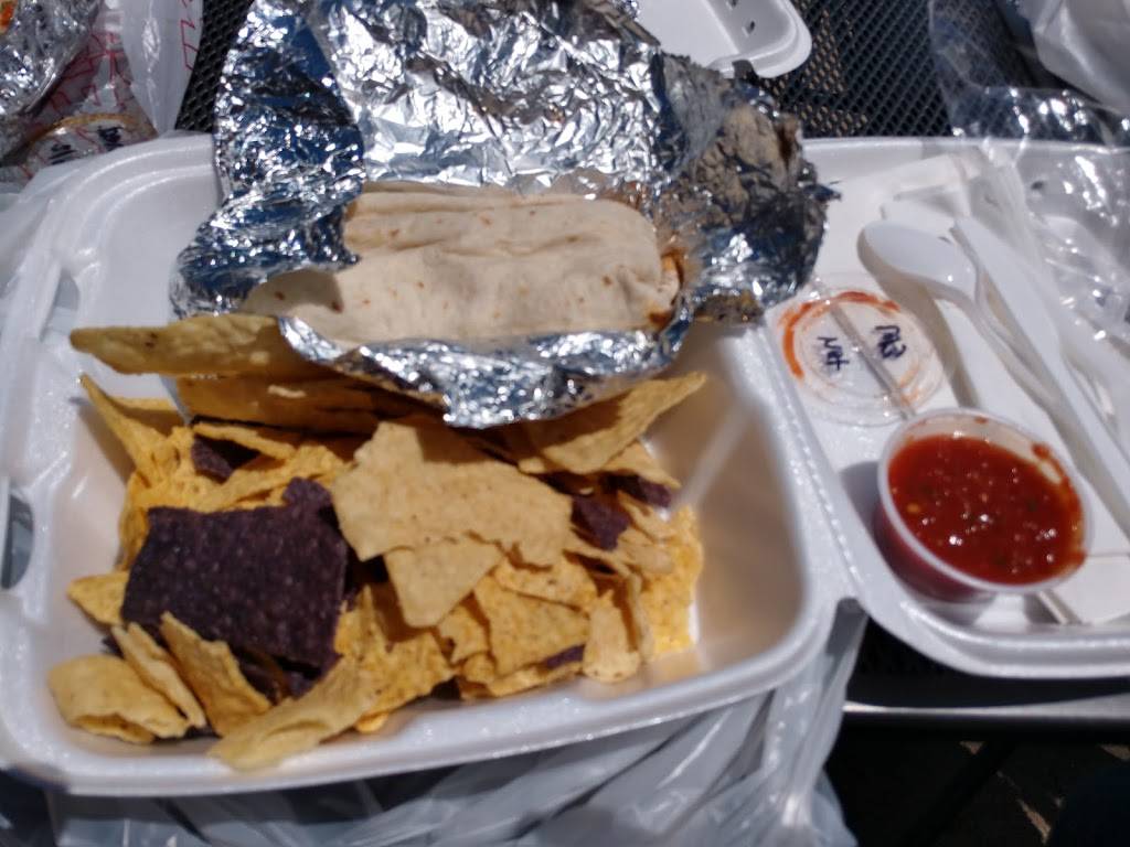 Something 2 Taco bout | restaurant | 619 Main St, Peoria, IL 61602, USA | 3097133856 OR +1 309-713-3856