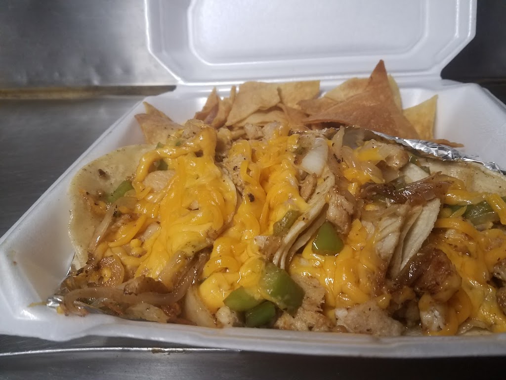 Rock N Taco | restaurant | 902 E Bender Blvd, Hobbs, NM 88240, USA | 5753906816 OR +1 575-390-6816