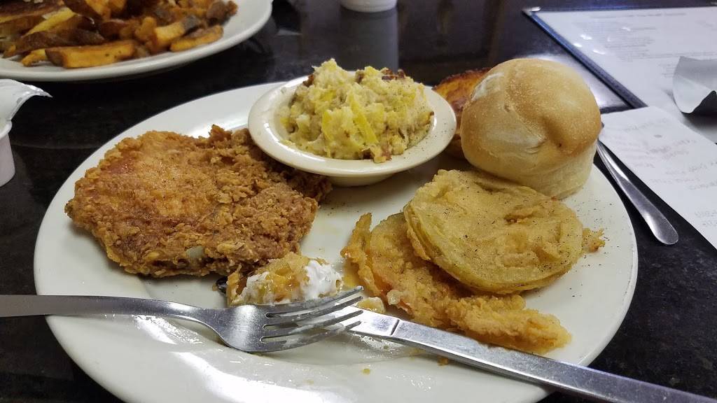 Lunch on Main Street | restaurant | 3569 Main St, College Park, GA 30337, USA | 4047619214 OR +1 404-761-9214