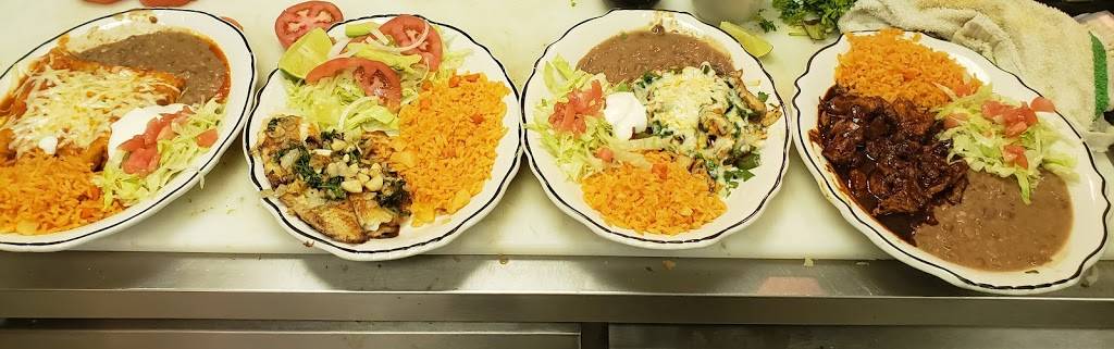 Albas Restaurant | restaurant | 1825 W Chicago Ave, Chicago, IL 60622, USA | 3122650818 OR +1 312-265-0818