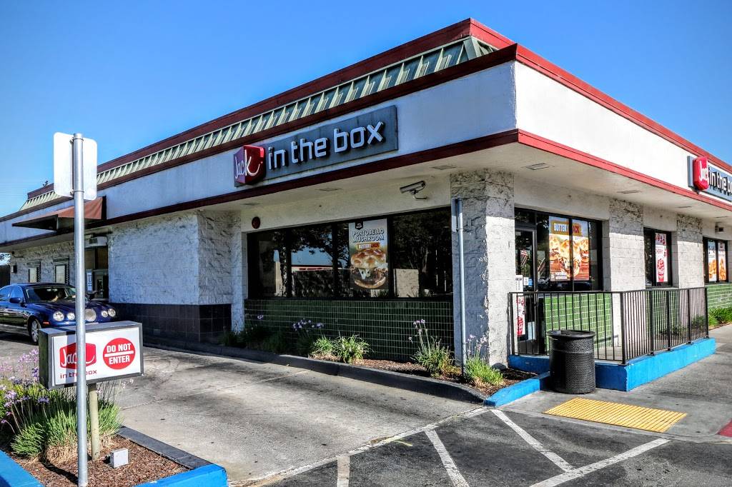 Jack in the Box | restaurant | 699 Lewelling Blvd Ste 120, San Leandro, CA 94579, USA | 5103524849 OR +1 510-352-4849