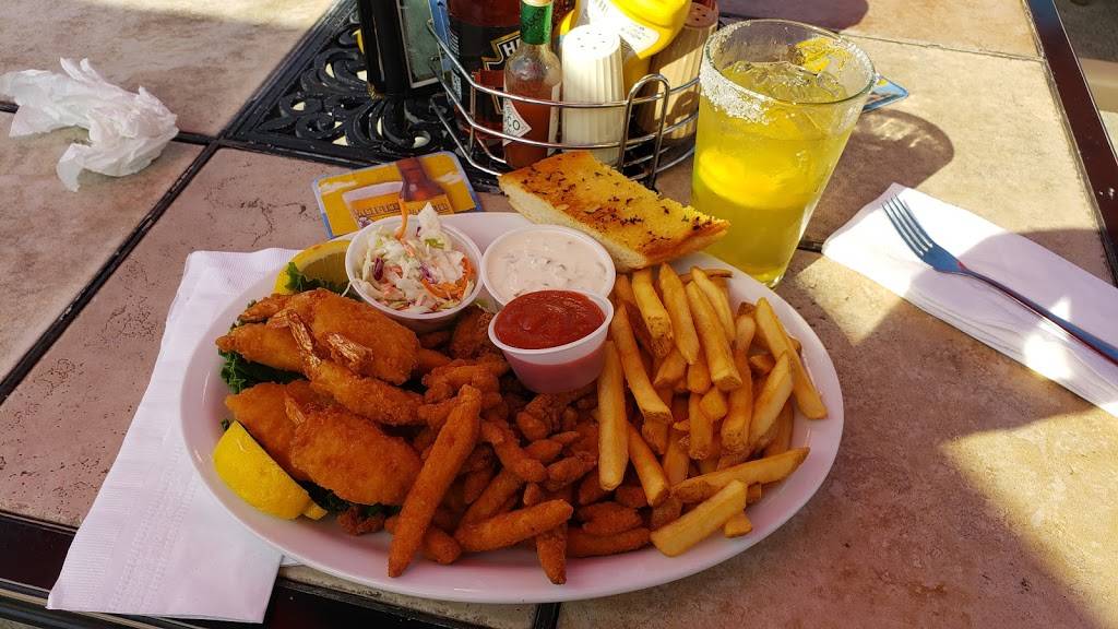 Sextant Bar & Galley | restaurant | 4035 NE Marine Dr, Portland, OR 97211, USA | 5032815944 OR +1 503-281-5944