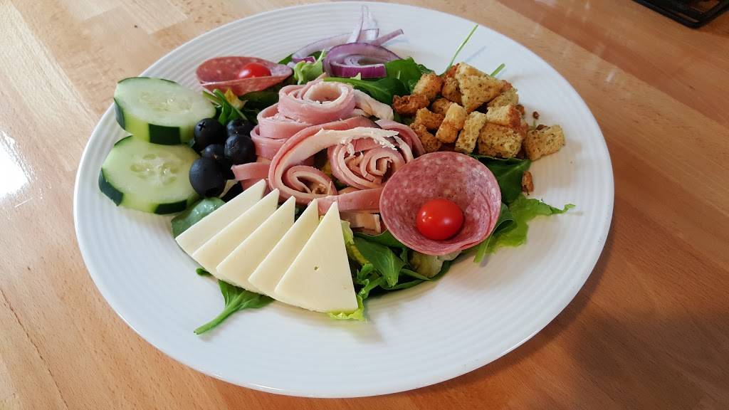 Brozinnis Pizza | meal takeaway | 140 W Main St, Nashville, IN 47448, USA | 8129888800 OR +1 812-988-8800