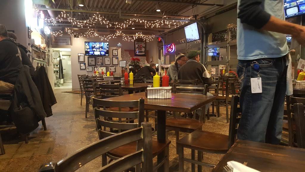 Peppers and Fries | restaurant | 3900 E Lake St, Minneapolis, MN 55406, USA | 6123536730 OR +1 612-353-6730