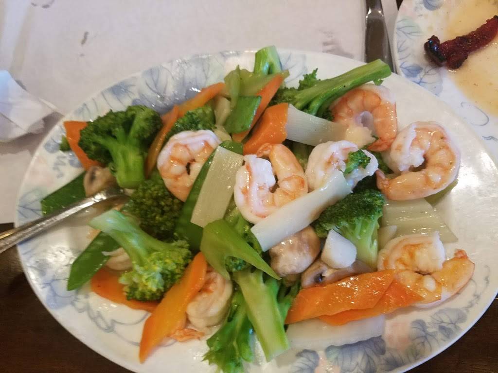 Golden Ginger | restaurant | 225 Main St, Wilmington, MA 01887, USA | 9789883999 OR +1 978-988-3999