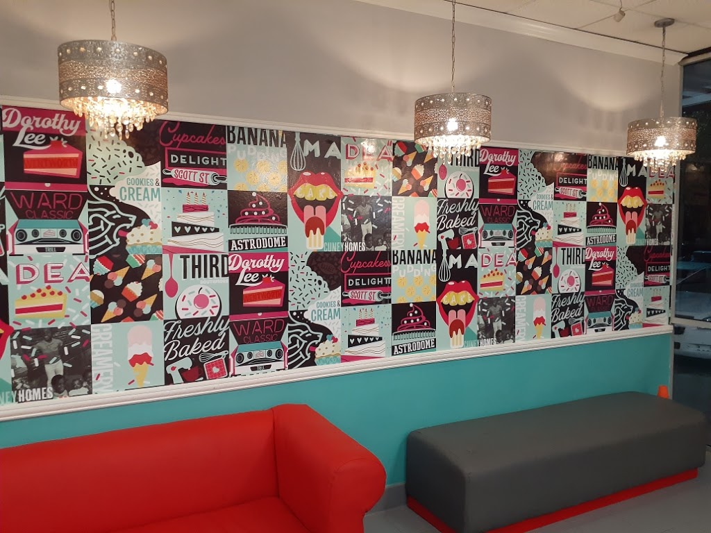 Cupcake Kitchen Houston | bakery | 2533 Southmore Blvd, Houston, TX 77004, USA | 7135570447 OR +1 713-557-0447