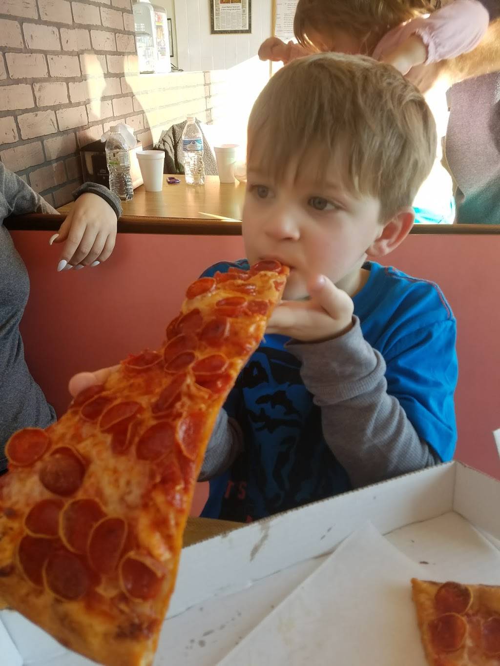 Mama Marys Pizza | meal delivery | 7130 Airport Hwy, Holland, OH 43528, USA | 4198679991 OR +1 419-867-9991