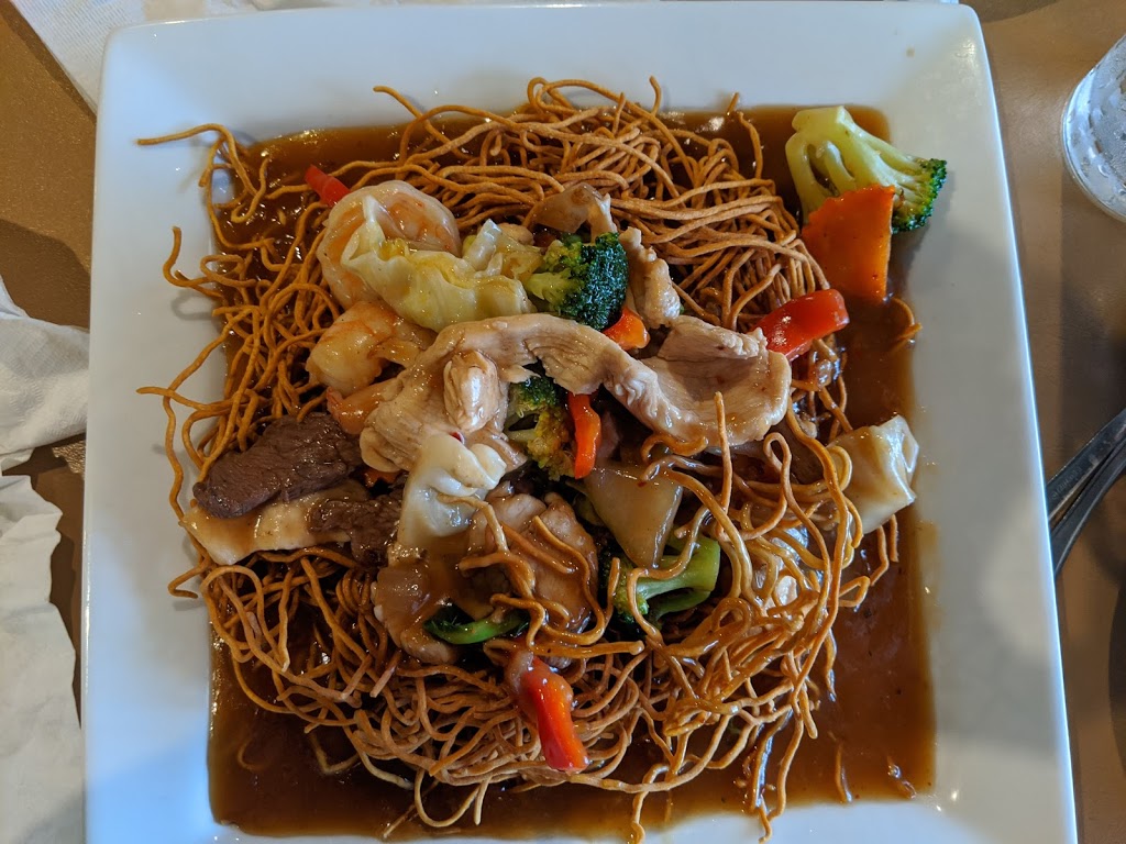 Manolas Thai & Vietnamese Cuisine | restaurant | 7212 Blanco Rd, San Antonio, TX 78216, USA | 2103489071 OR +1 210-348-9071