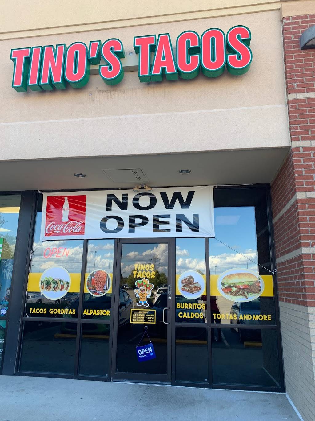 Tinos taco | restaurant | 161 Outer Loop, Louisville, KY 40214, USA | 5027423030 OR +1 502-742-3030