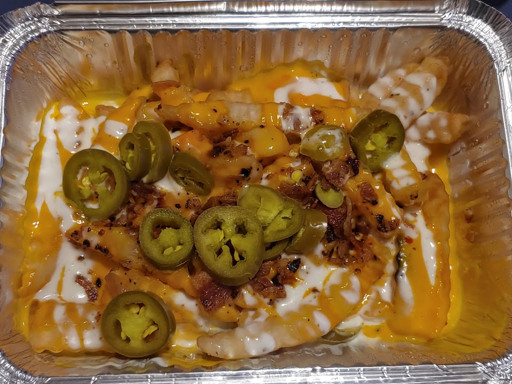 The Locals Food Trucks and Outdoor Cafe | restaurant | Brandenburg, KY 40108, USA | 2704223667 OR +1 270-422-3667