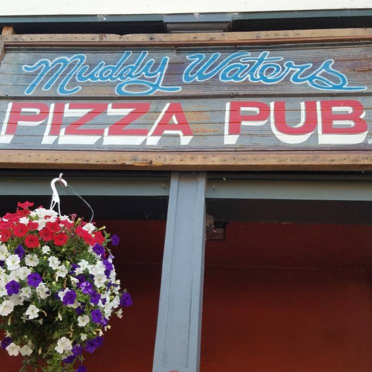 Muddy Waters Pizza Pub | restaurant | 207 W Blackhawk Ave, Prairie du Chien, WI 53821, USA | 6083801283 OR +1 608-380-1283