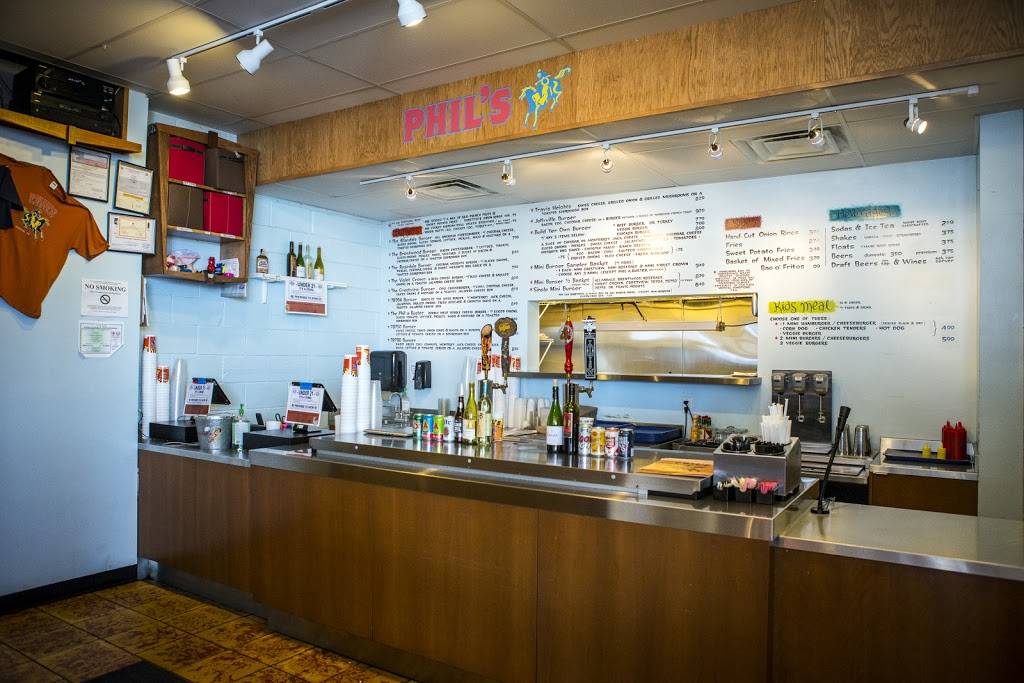 Phils Icehouse | restaurant | 2901 S Lamar Blvd, Austin, TX 78704, USA | 5127078704 OR +1 512-707-8704