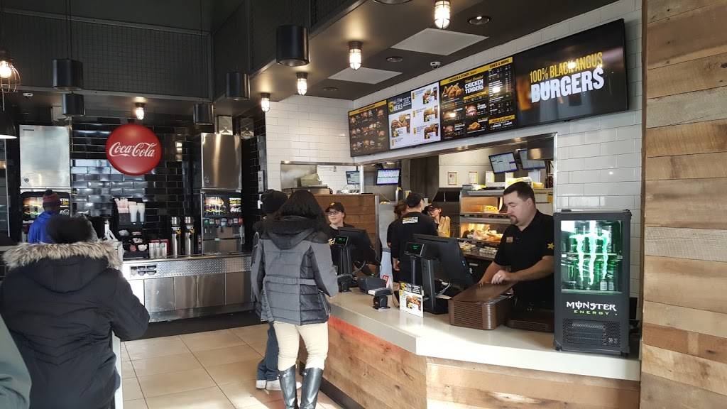 Hardees | restaurant | 3444 S High St, Columbus, OH 43207, USA | 6142954566 OR +1 614-295-4566