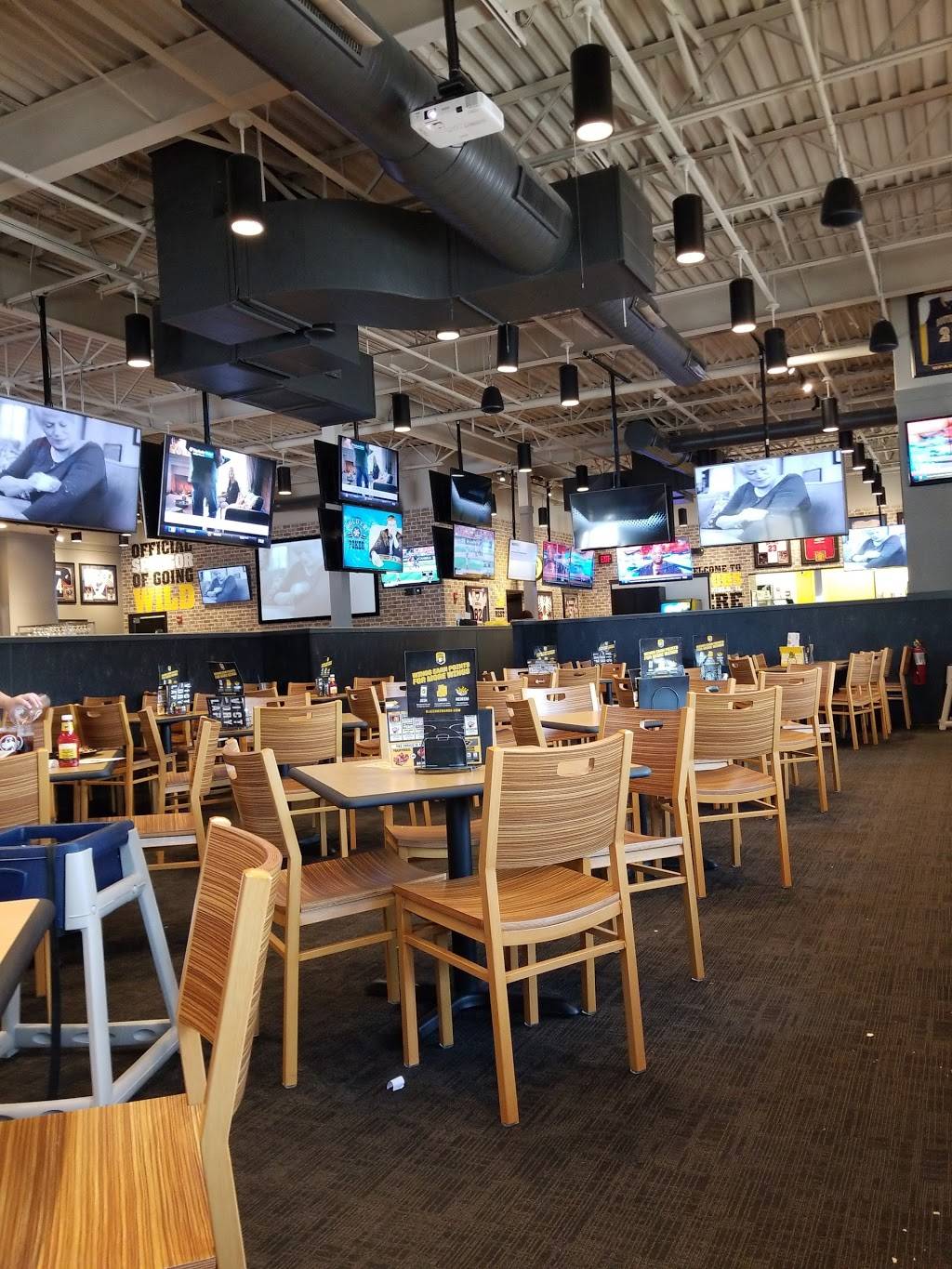 Buffalo Wild Wings | meal takeaway | 4420 Wabash Ave, Springfield, IL 62711, USA | 2175469453 OR +1 217-546-9453