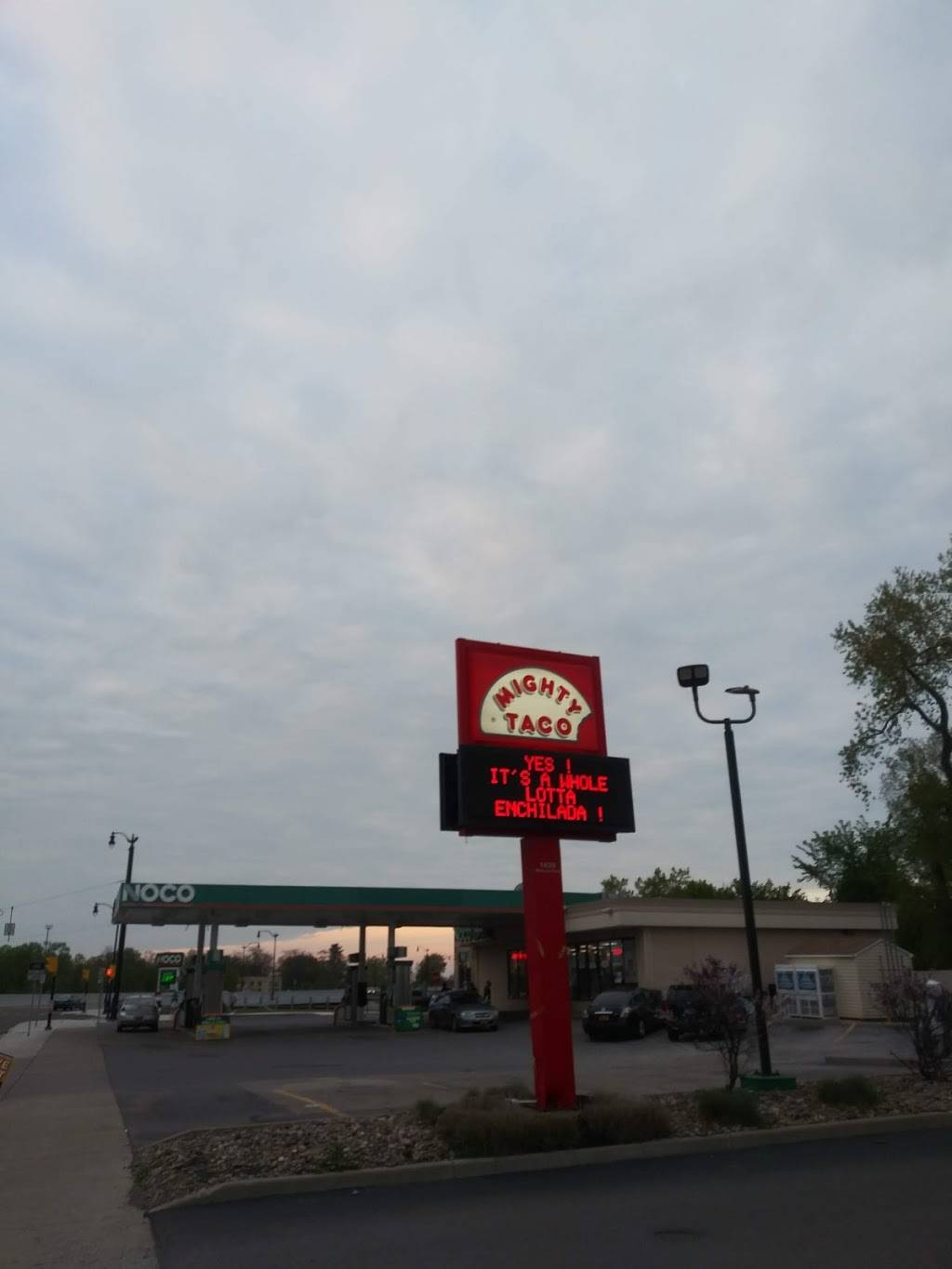 Mighty Taco | restaurant | 1039 McKinley Pkwy, Buffalo, NY 14220, USA | 7162409856 OR +1 716-240-9856