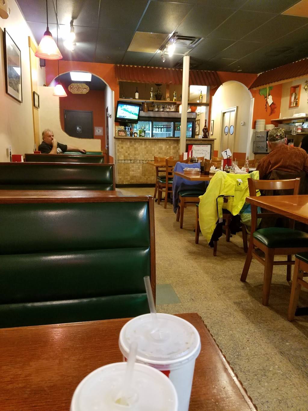 Tonys Bistro | meal takeaway | 29 Chestnut Hill Plaza, Newark, DE 19713, USA | 3022830900 OR +1 302-283-0900