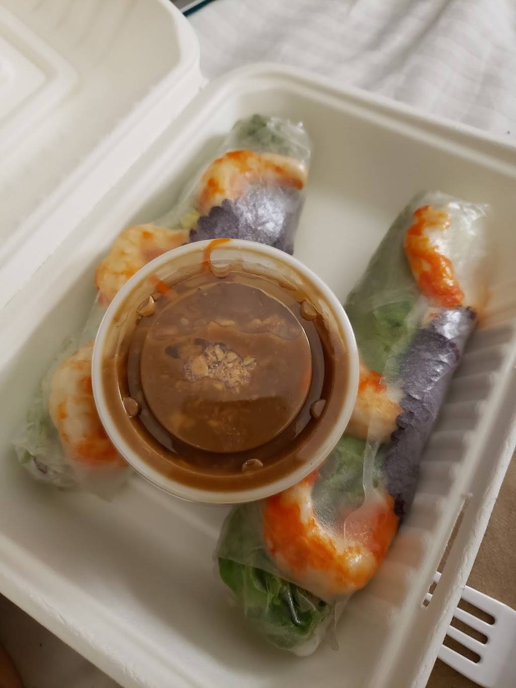 Fusion Eats | restaurant | 5299 Linda Vista Rd, San Diego, CA 92110, USA | 6192720006 OR +1 619-272-0006