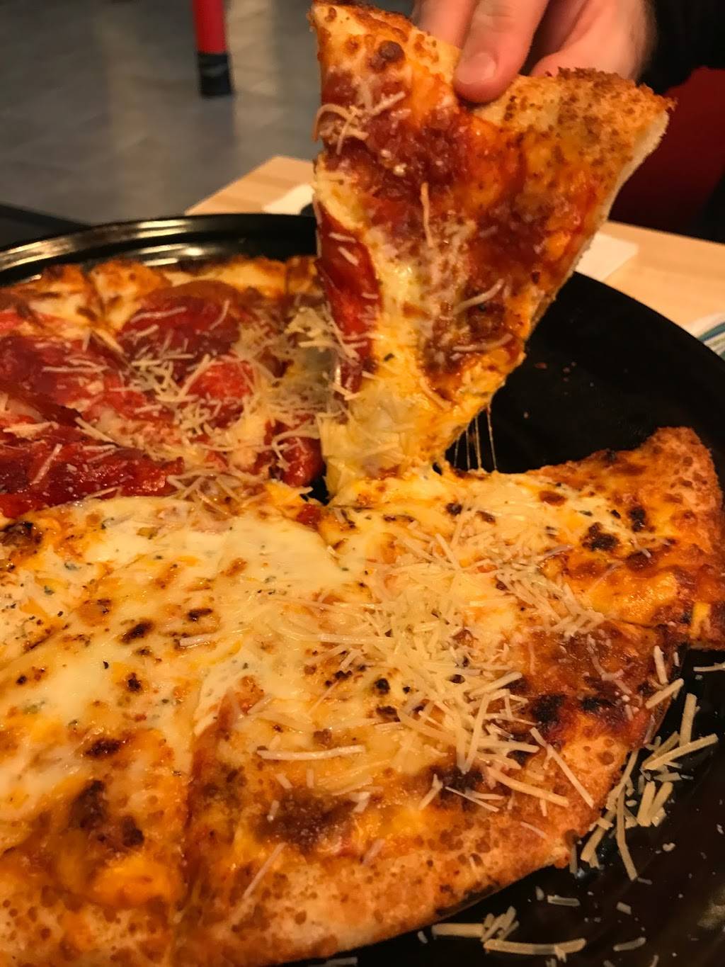 Bostons Pizza Restaurant & Sports Bar | restaurant | 5511 Sunrise Blvd, Citrus Heights, CA 95610, USA | 9164364483 OR +1 916-436-4483