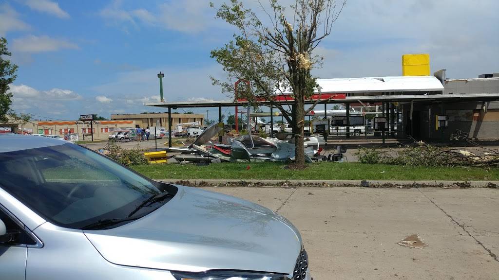 Sonic Drive-In | restaurant | 314 Ellis Blvd, Jefferson City, MO 65101, USA | 5737619114 OR +1 573-761-9114